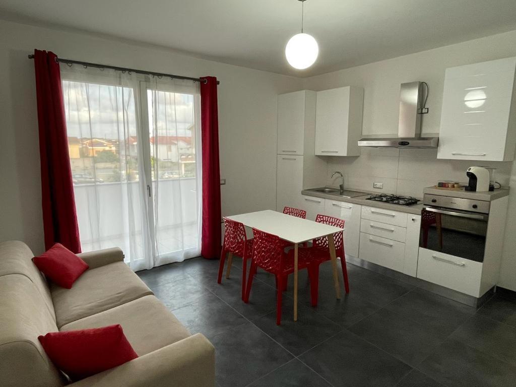 Casa Vacanza Colors Porto Torres Luaran gambar